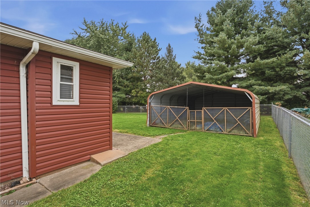 547 W Texas Avenue Sebring OH 44672