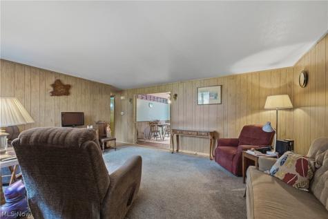 547 W Texas Avenue Sebring OH 44672