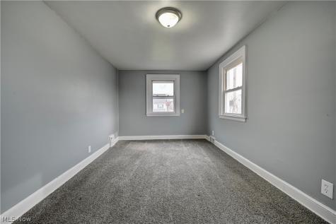 1379 Maryland Avenue SW Canton OH 44710