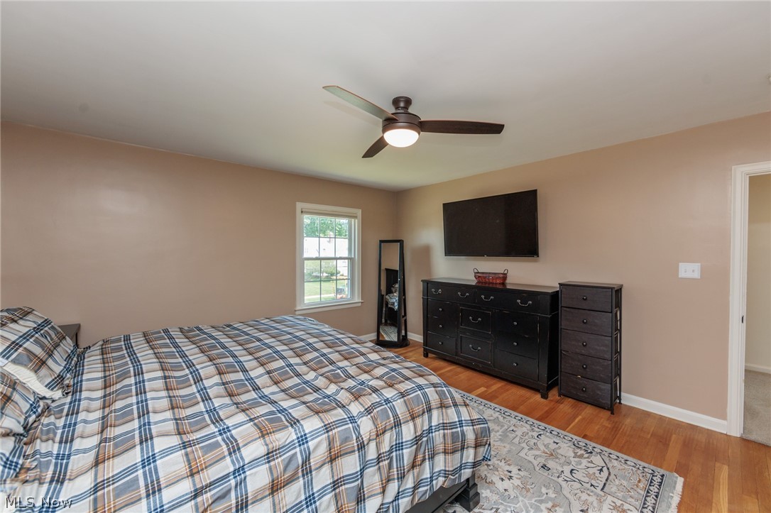 16609 Pilgrim Avenue Cleveland OH 44111