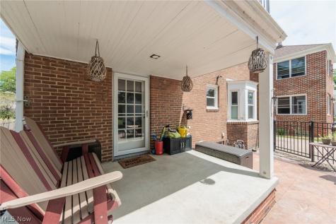 16609 Pilgrim Avenue Cleveland OH 44111