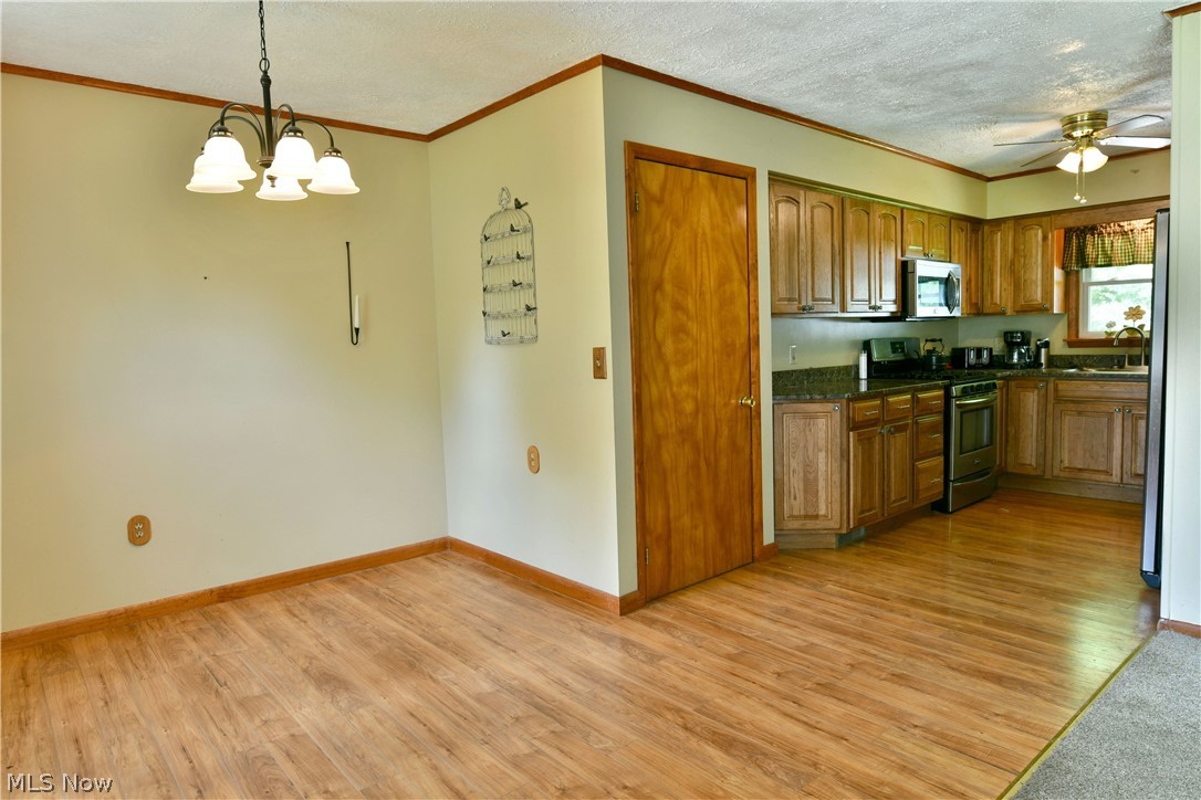 364 Mackey Drive Vienna OH 44473