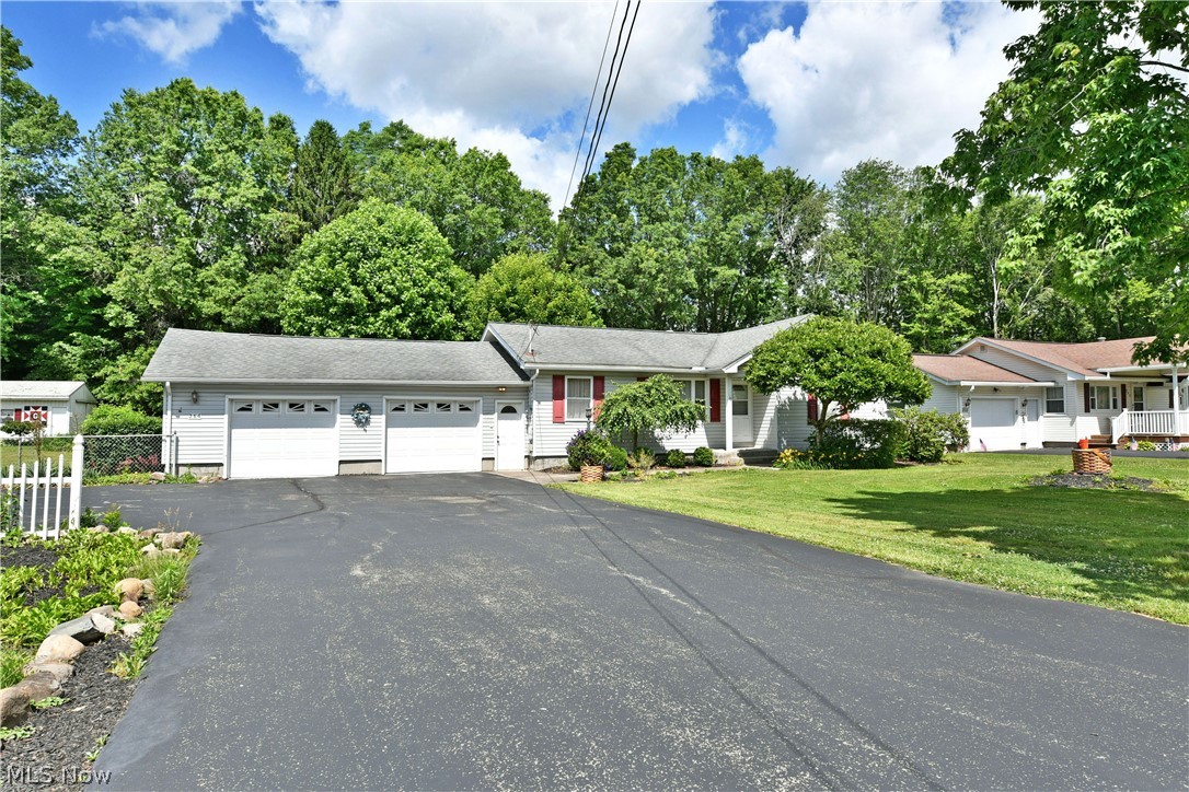 364 Mackey Drive Vienna OH 44473