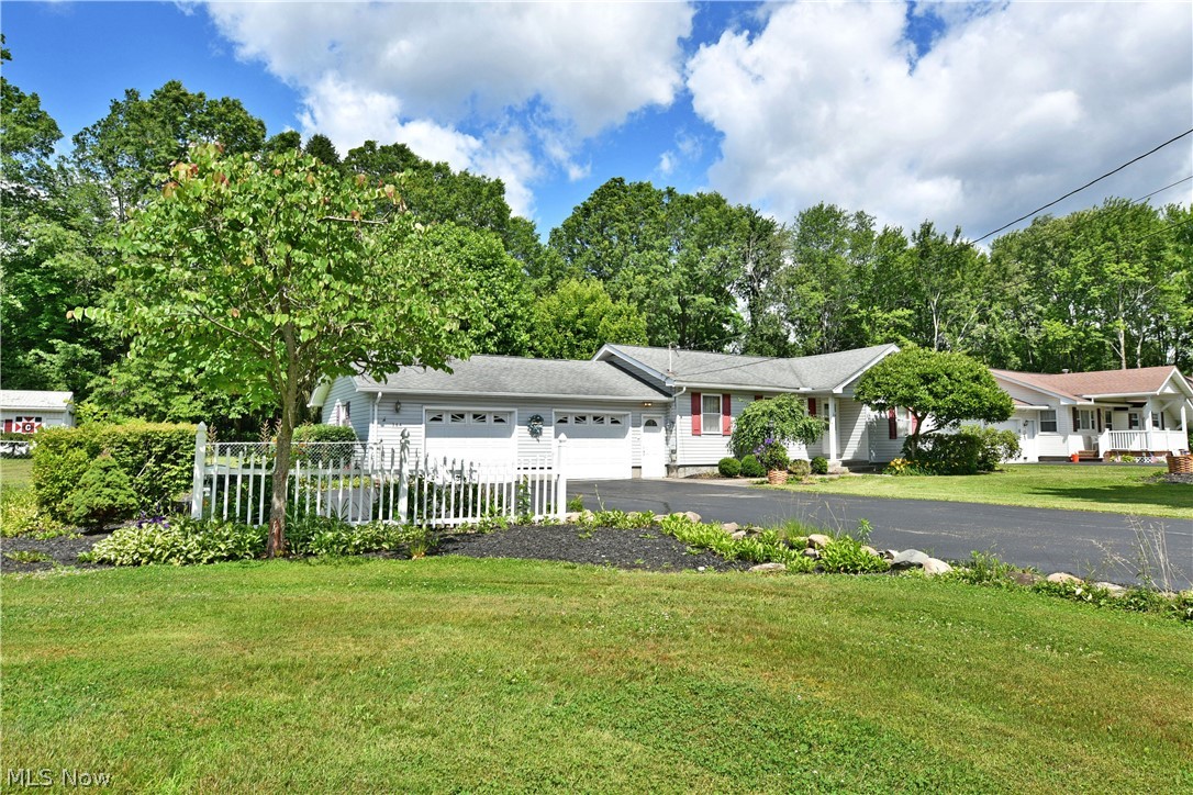364 Mackey Drive Vienna OH 44473