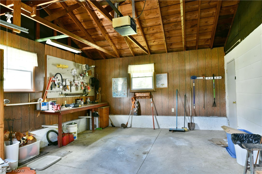364 Mackey Drive Vienna OH 44473