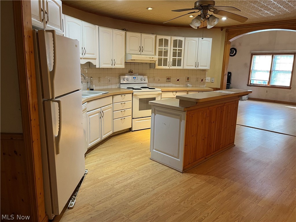 102 Mynster Lane Richmond OH 43944
