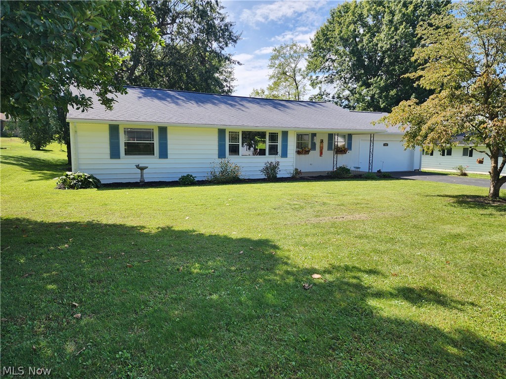 1645 Woodland Drive Coshocton OH 43812