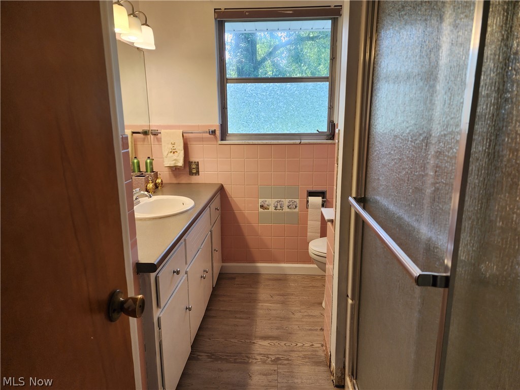 1645 Woodland Drive Coshocton OH 43812