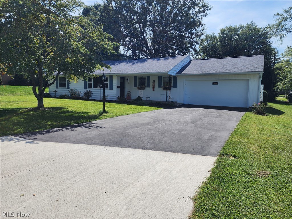 1645 Woodland Drive Coshocton OH 43812