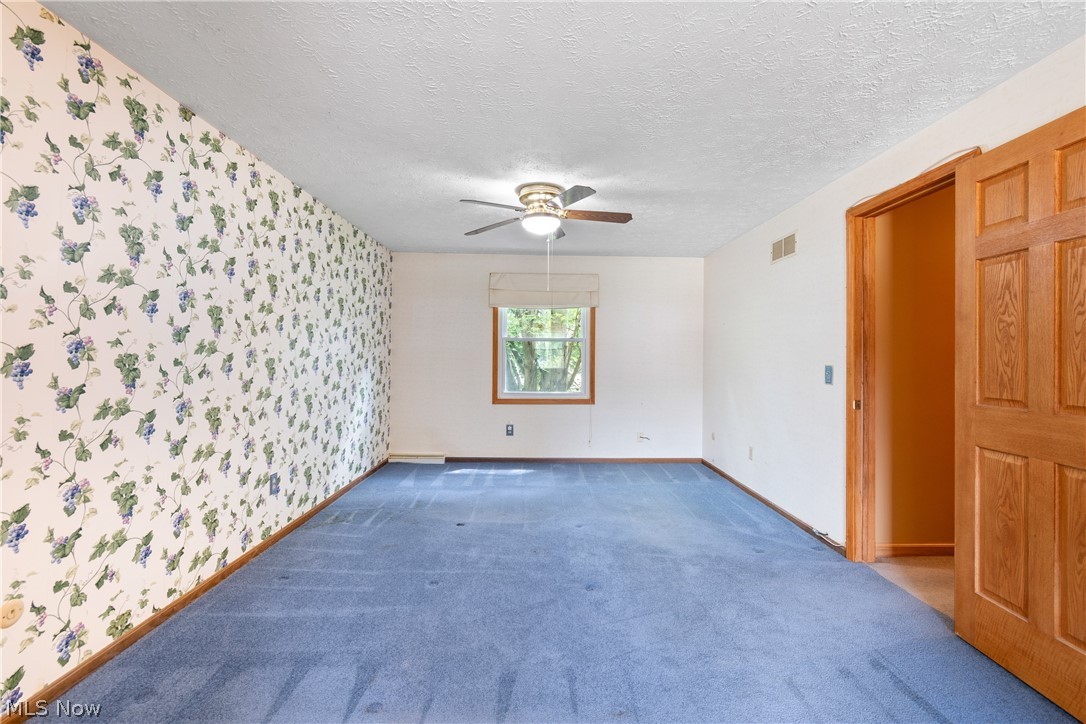 2329 Oak Point Drive Akron OH 44321