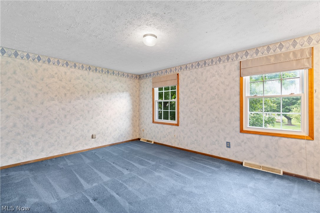 2329 Oak Point Drive Akron OH 44321