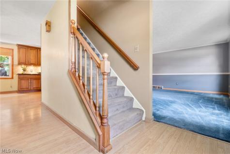 2329 Oak Point Drive Akron OH 44321