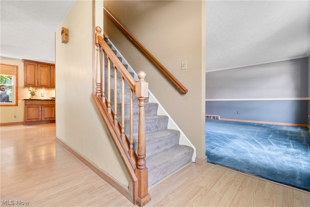 2329 Oak Point Drive Akron OH 44321