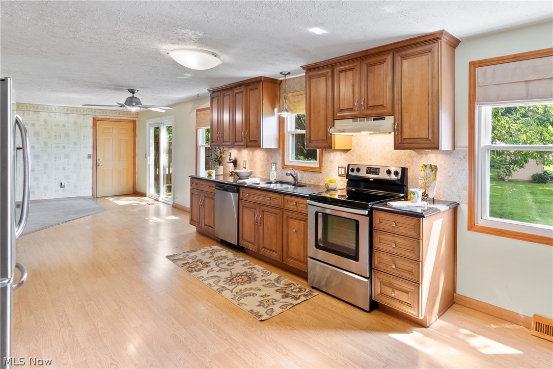 2329 Oak Point Drive Akron OH 44321