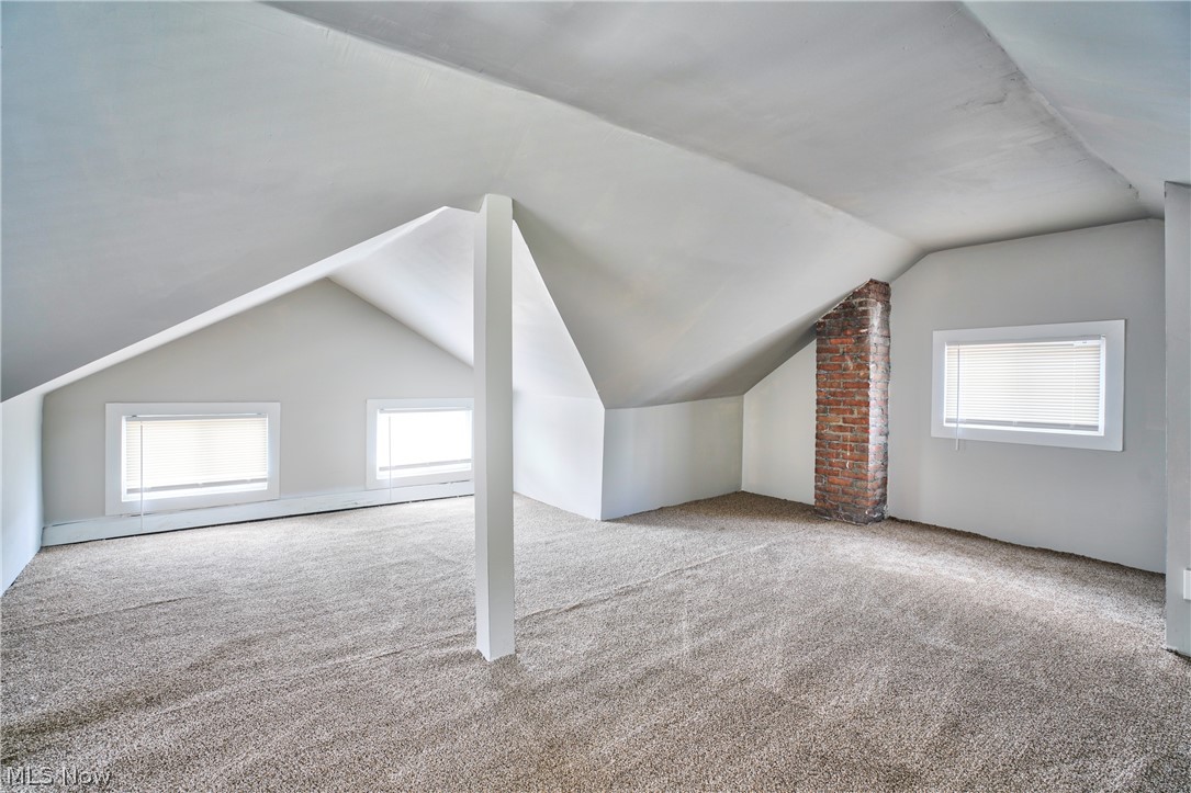 2215 W 105th Street Cleveland OH 44102