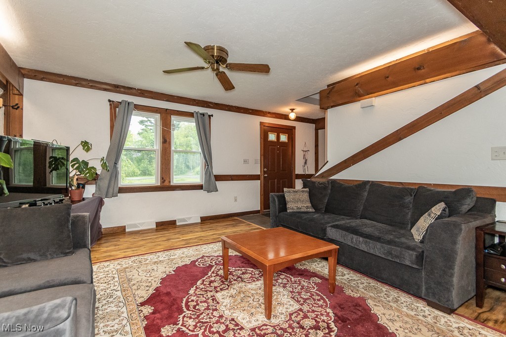 9775 Fairmount Road Newbury OH 44065