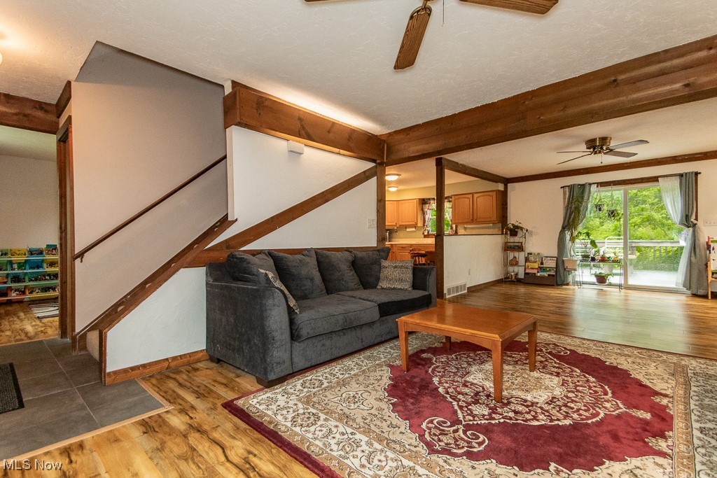 9775 Fairmount Road Newbury OH 44065