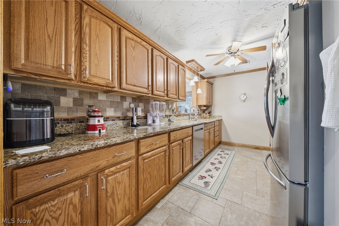 806 Rome Rock Creek Road Roaming Shores OH 44085