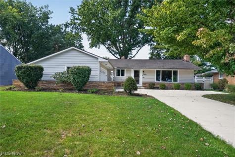 15847 Galemore Drive Middleburg Heights OH 44130