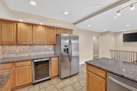 15847 Galemore Drive Middleburg Heights OH 44130