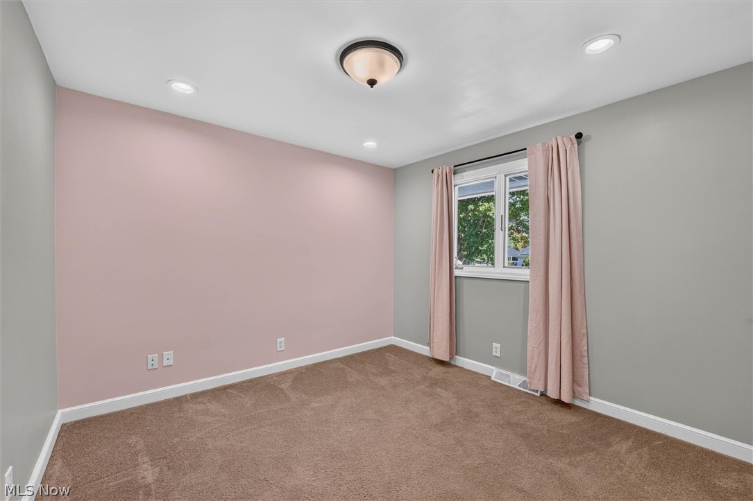 15847 Galemore Drive Middleburg Heights OH 44130