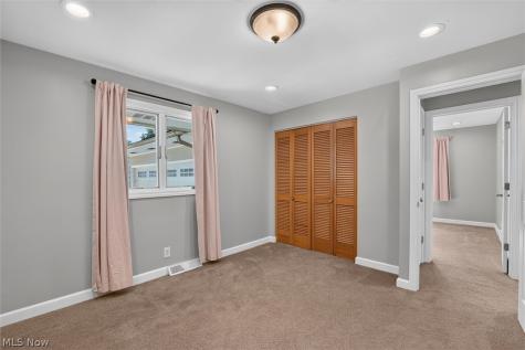 15847 Galemore Drive Middleburg Heights OH 44130