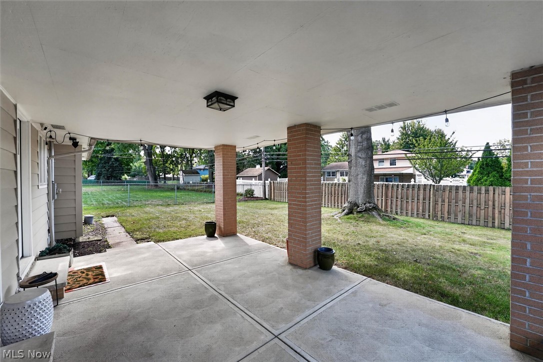 15847 Galemore Drive Middleburg Heights OH 44130