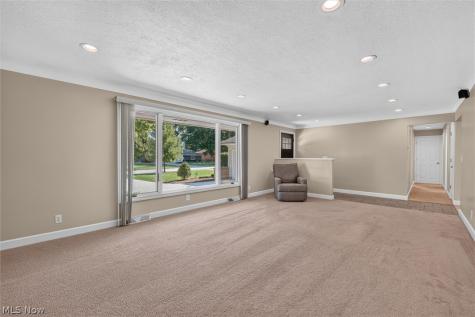 15847 Galemore Drive Middleburg Heights OH 44130
