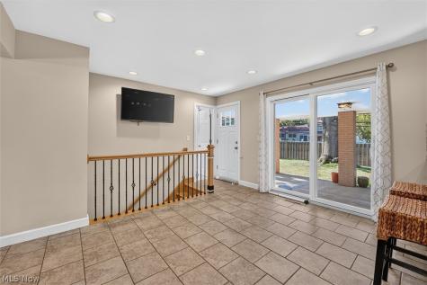 15847 Galemore Drive Middleburg Heights OH 44130