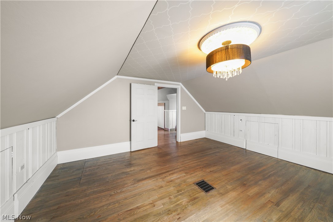 356 E 329th Street Willowick OH 44095