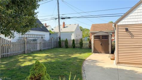 356 E 329th Street Willowick OH 44095