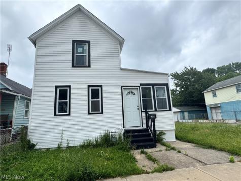 7604 Dudley Avenue Cleveland OH 44102