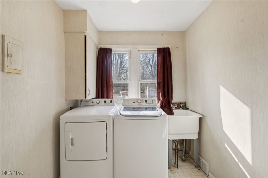 2986 Bishop Road Willoughby Hills OH 44092