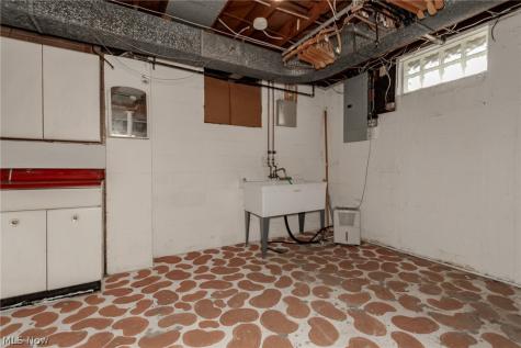 277 Gillett Street Painesville OH 44077