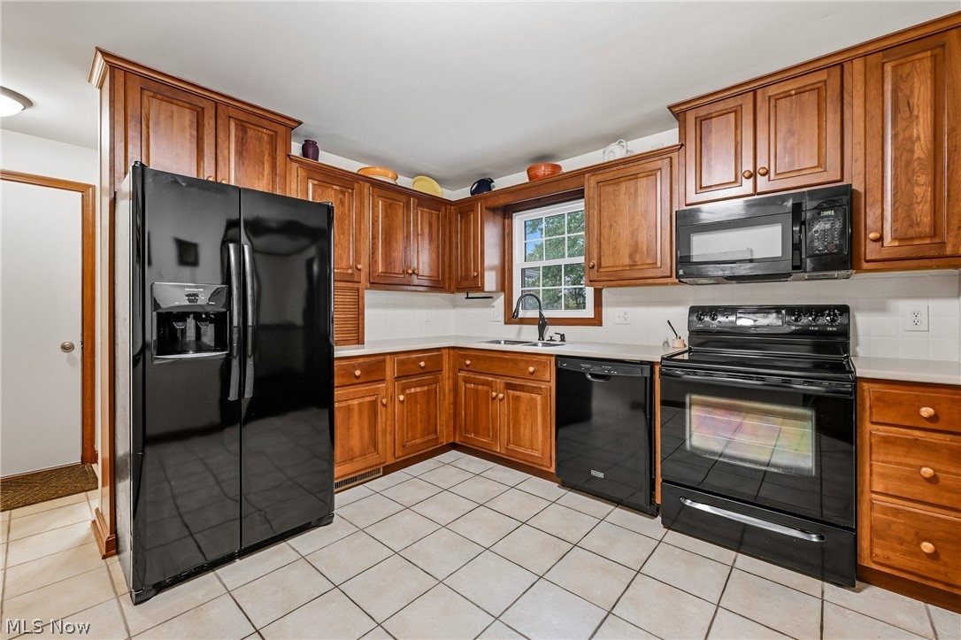 2378 Oak Street Salem OH 44460