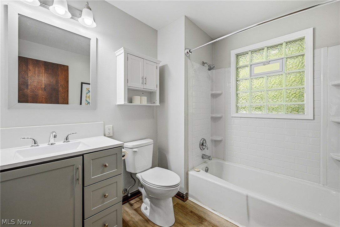 2378 Oak Street Salem OH 44460
