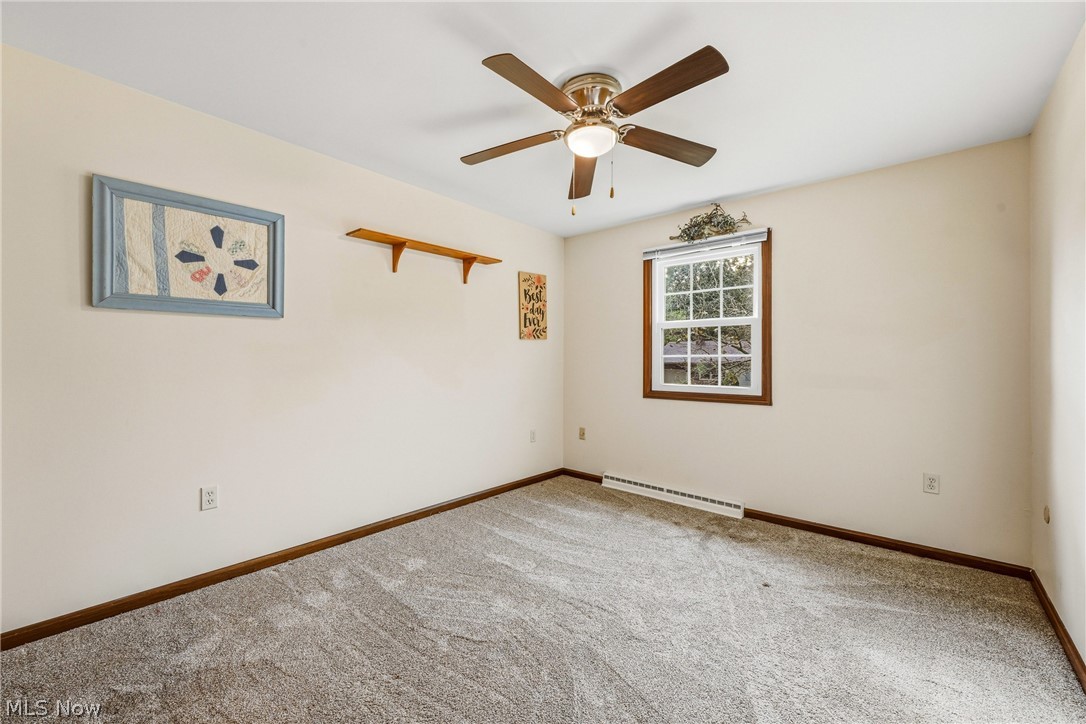 2378 Oak Street Salem OH 44460