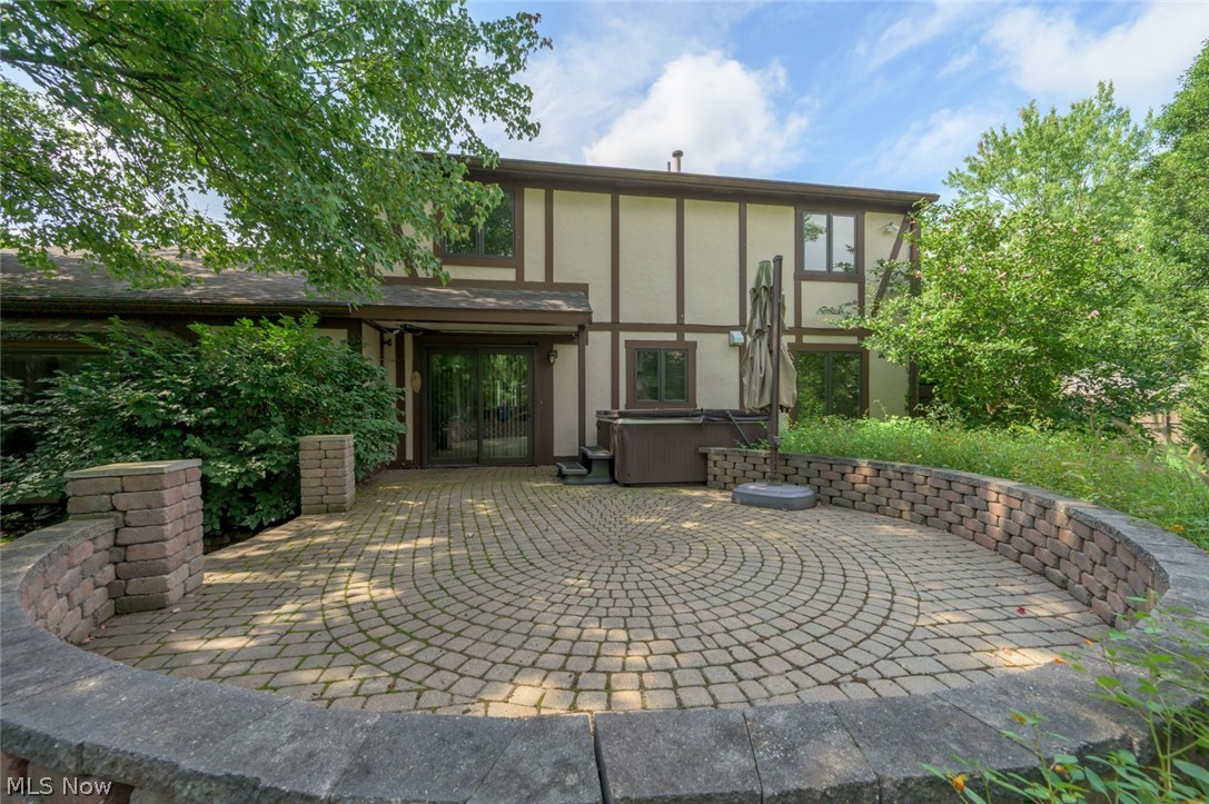 124 Saddle Ridge Circle SE Warren OH 44484