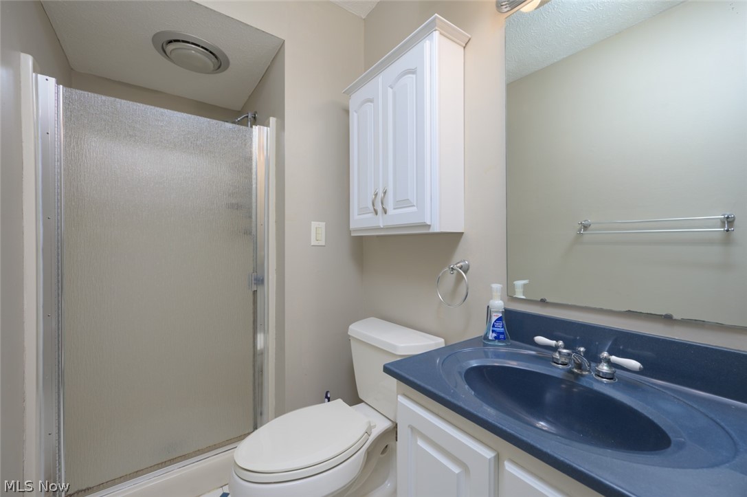 124 Saddle Ridge Circle SE Warren OH 44484