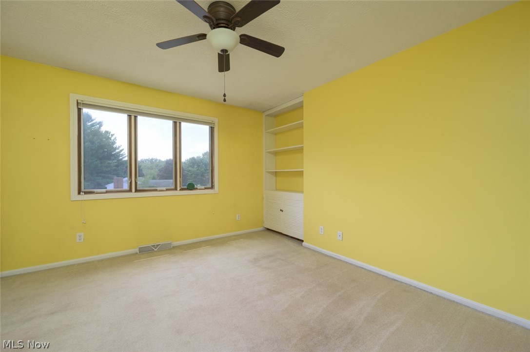 124 Saddle Ridge Circle SE Warren OH 44484