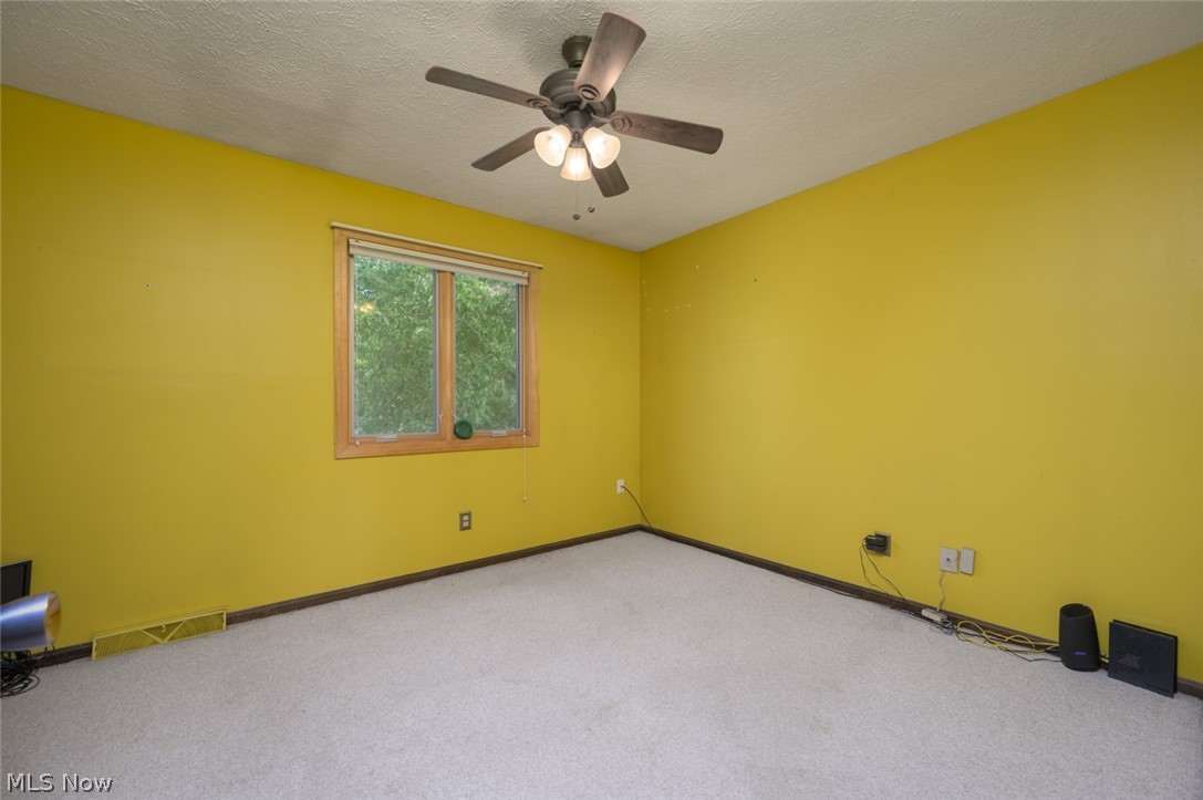 124 Saddle Ridge Circle SE Warren OH 44484