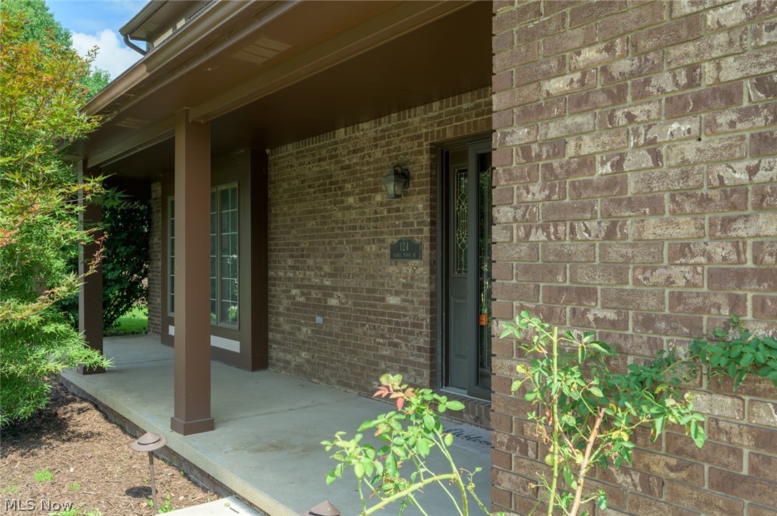 124 Saddle Ridge Circle SE Warren OH 44484