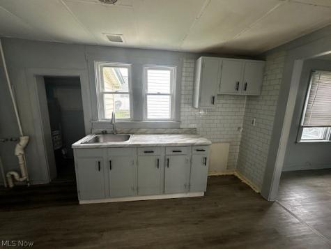 1470 E 332nd Eastlake OH 44095