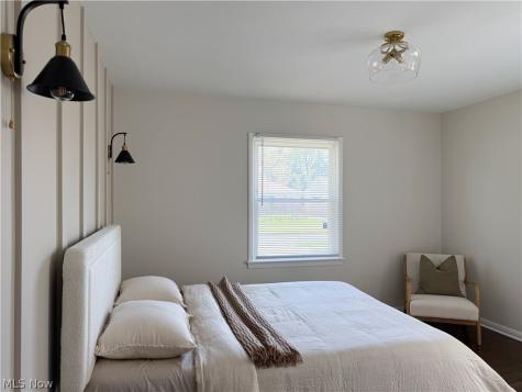 15305 Steinway Boulevard Maple Heights OH 44137