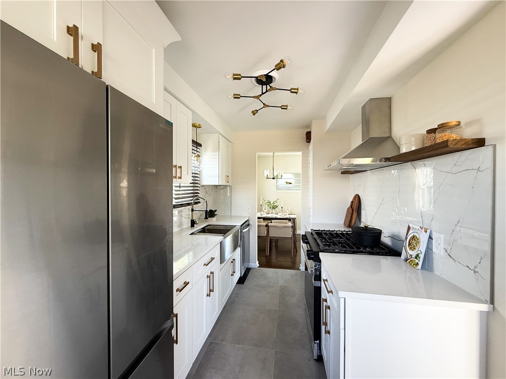 15305 Steinway Boulevard Maple Heights OH 44137
