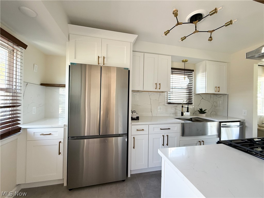 15305 Steinway Boulevard Maple Heights OH 44137