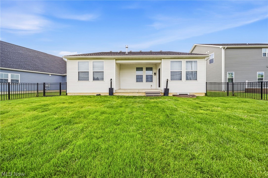 5380 Hawks Nest Circle Sheffield Village OH 44054