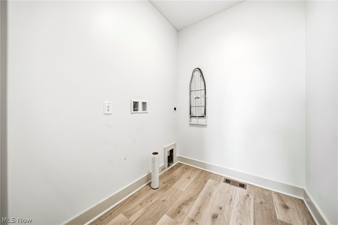 5380 Hawks Nest Circle Sheffield Village OH 44054