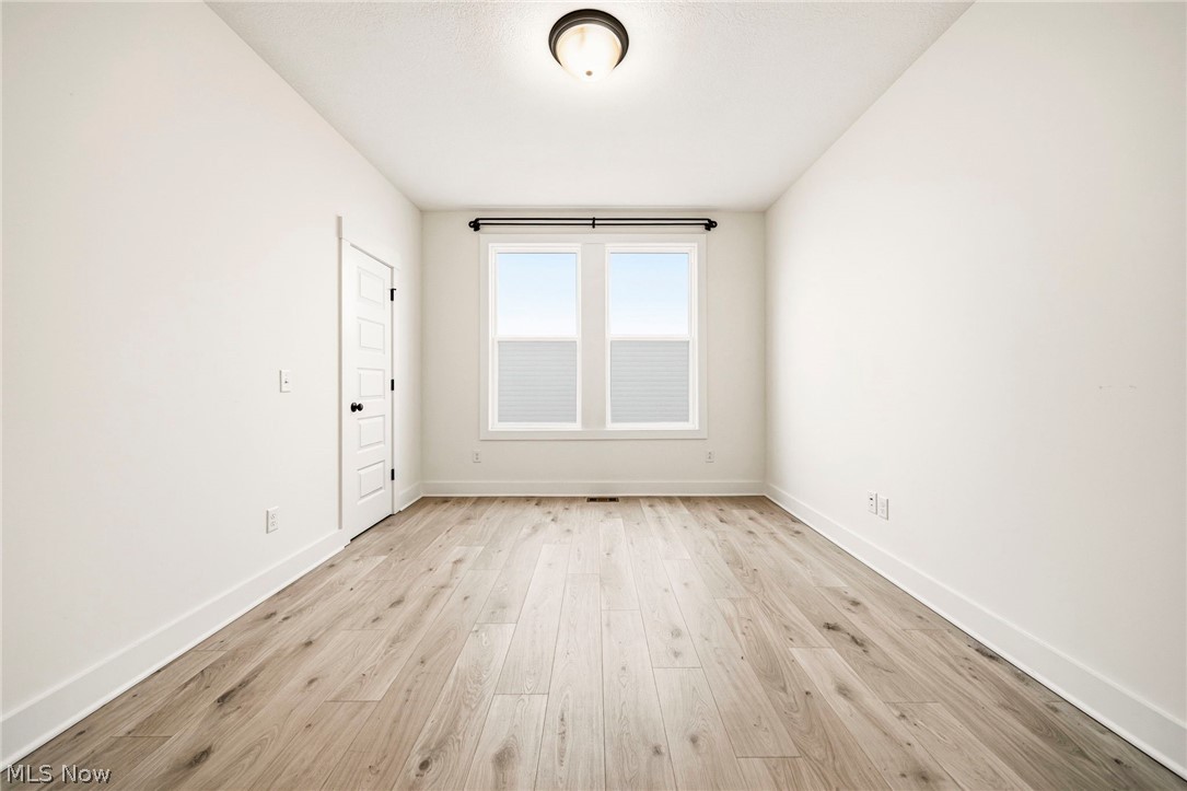 5380 Hawks Nest Circle Sheffield Village OH 44054