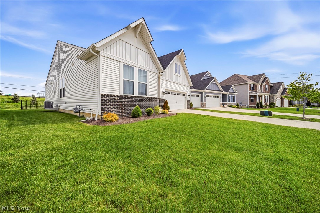 5380 Hawks Nest Circle Sheffield Village OH 44054